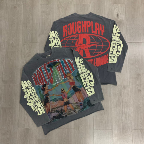 RoughPlay Desert UFO Retro Graphic Distressed Long Sleeve Tee